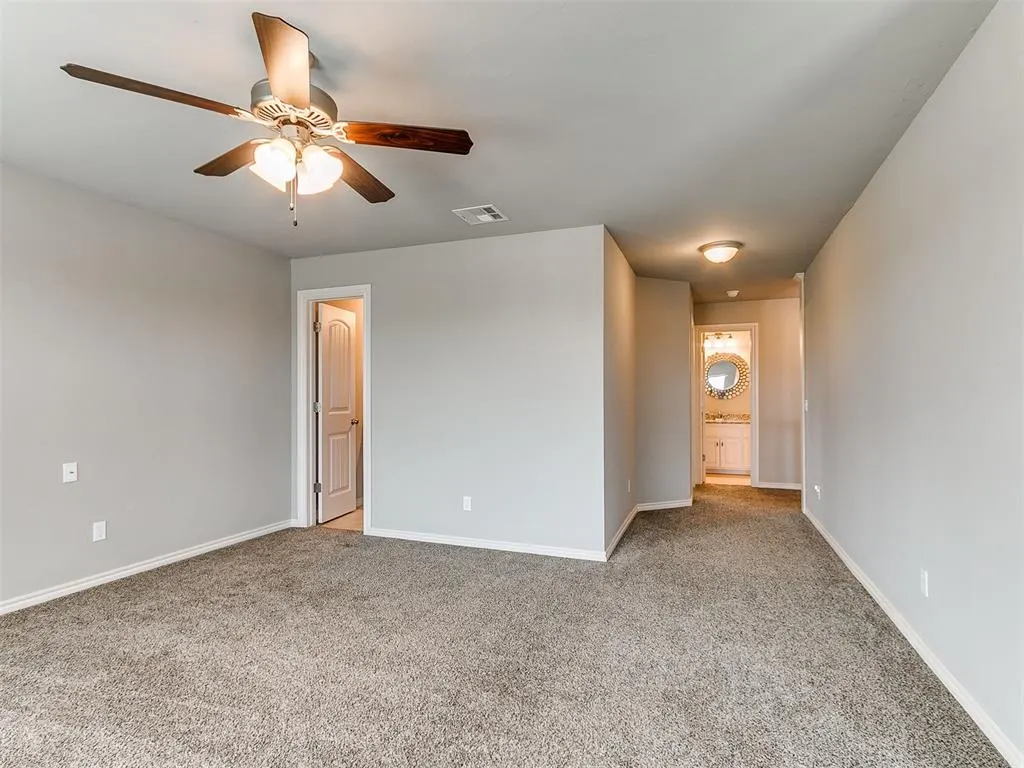 Photo 33 — 921 Siena Springs Drive, Norman, OK 73071