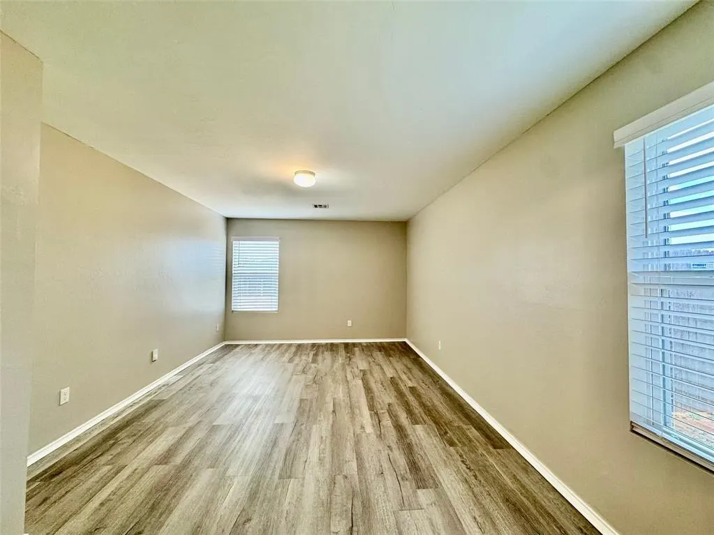 Photo 26 — 10708 SW 23rd Terrace, Yukon, OK 73099