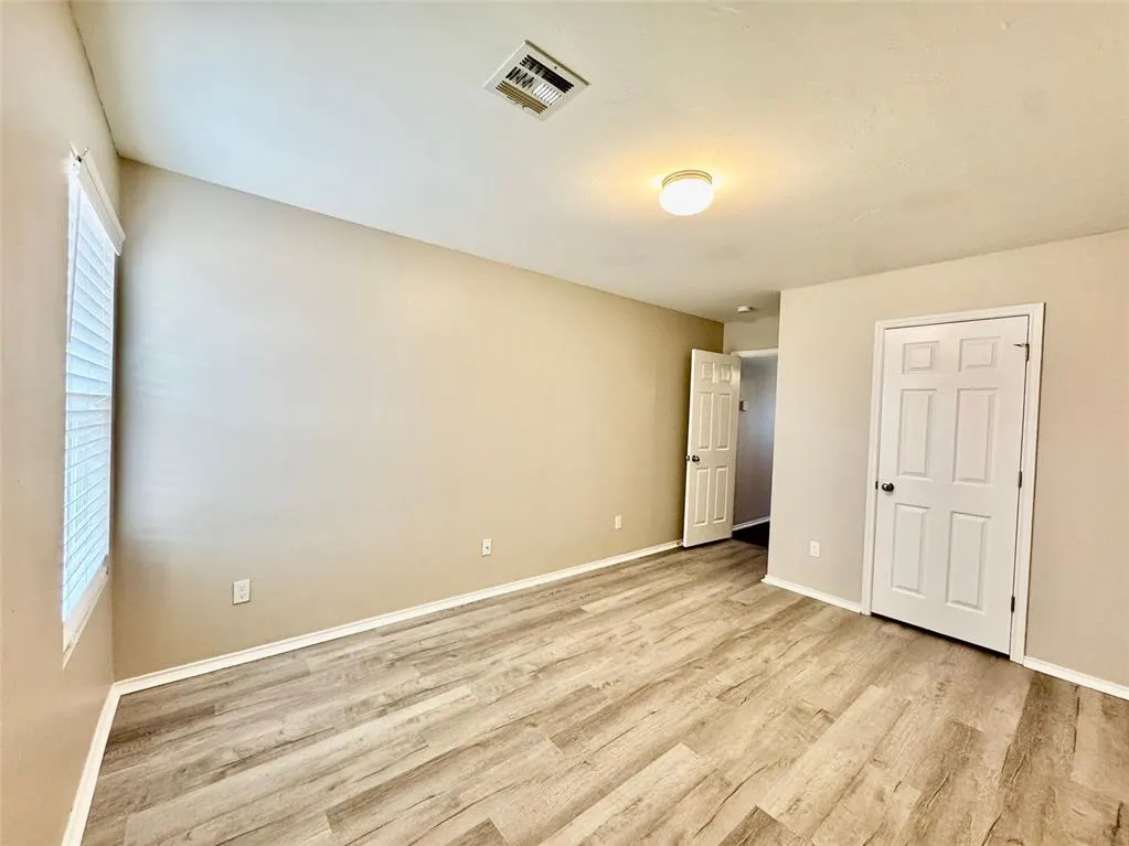 Photo 33 — 10708 SW 23rd Terrace, Yukon, OK 73099