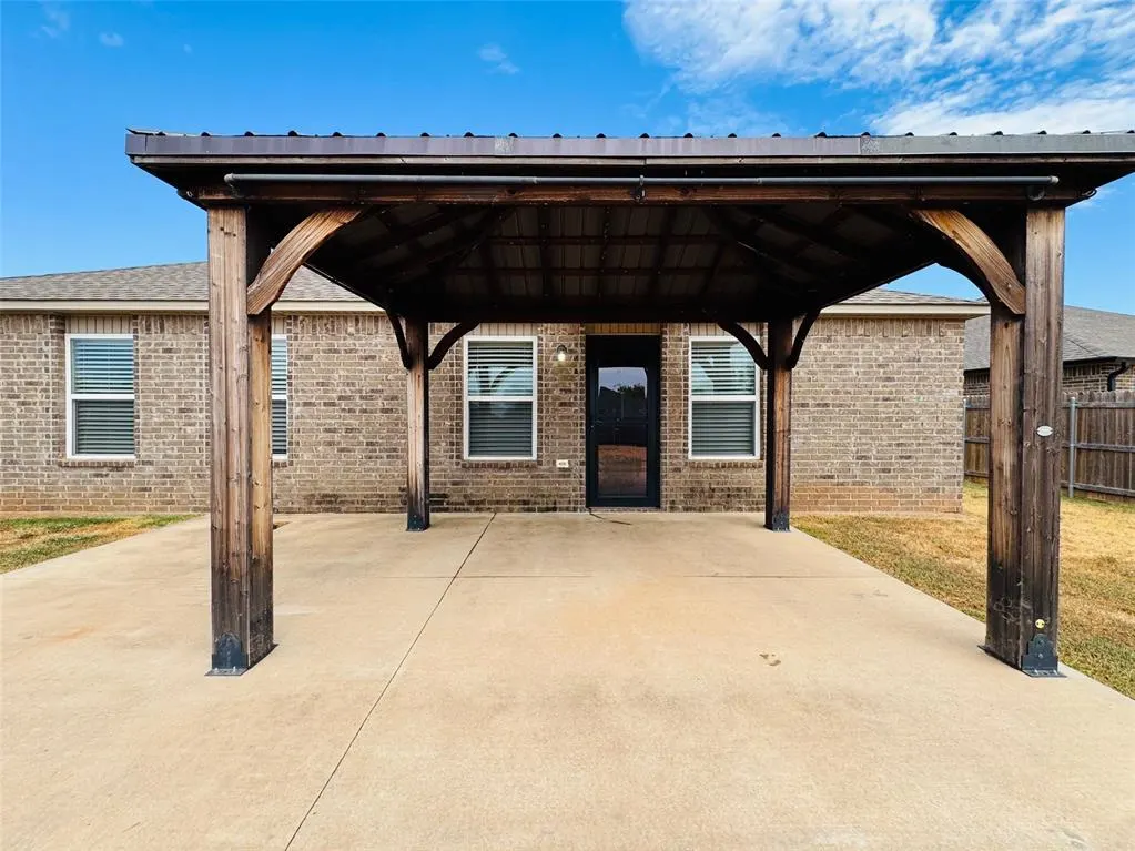 Photo 38 — 10708 SW 23rd Terrace, Yukon, OK 73099