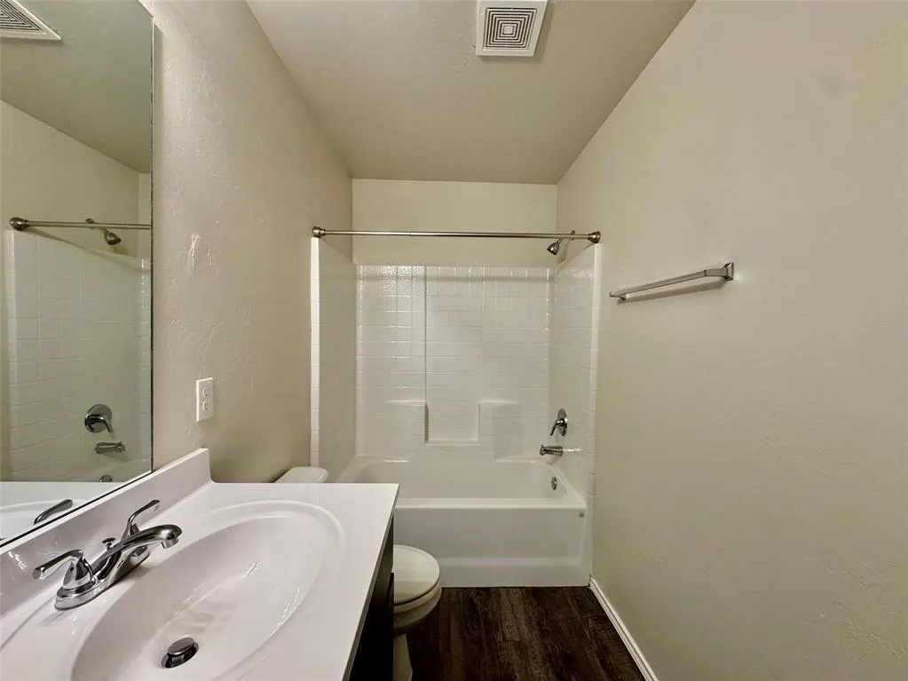 Photo 25 — 10612 SW 22nd Street, Yukon, OK 73099