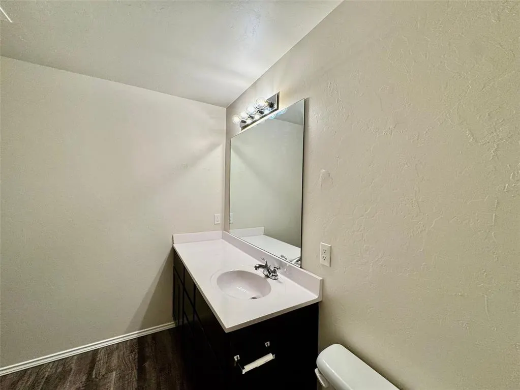 Photo 26 — 10612 SW 22nd Street, Yukon, OK 73099