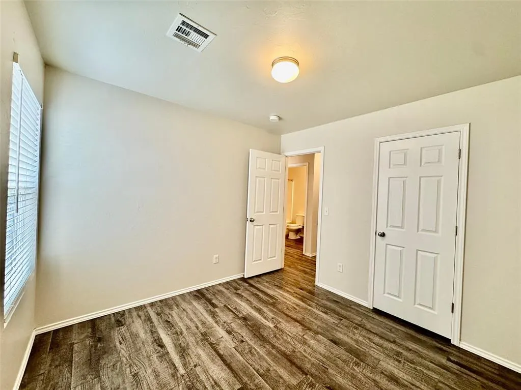 Photo 27 — 10612 SW 22nd Street, Yukon, OK 73099