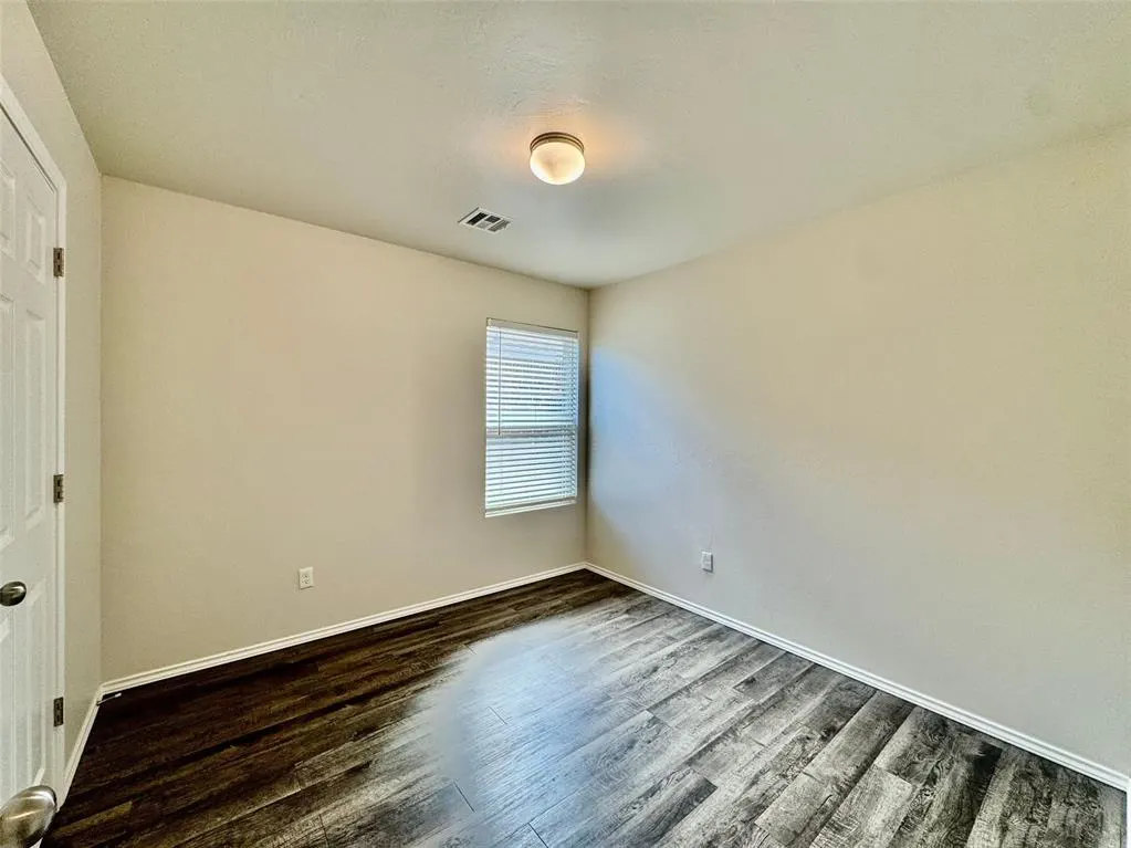 Photo 31 — 10612 SW 22nd Street, Yukon, OK 73099