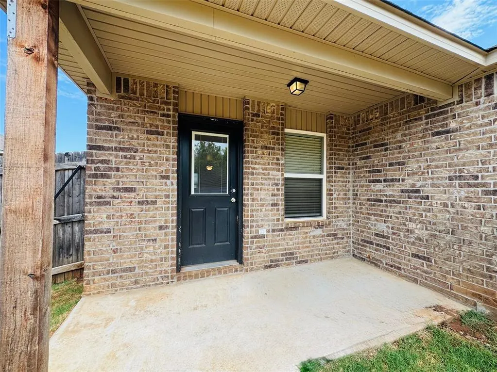 Photo 36 — 10612 SW 22nd Street, Yukon, OK 73099