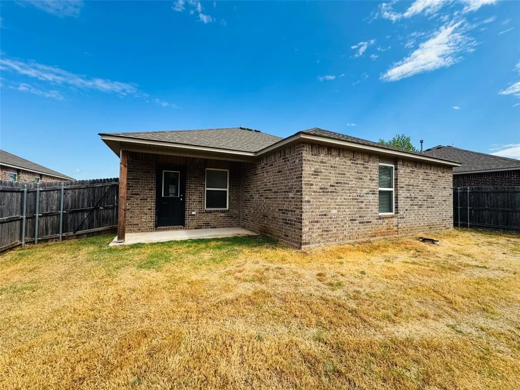 Photo 37 — 10612 SW 22nd Street, Yukon, OK 73099