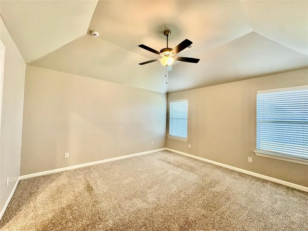 Photo 25 — 9101 NW 124th Street, Yukon, OK 73099