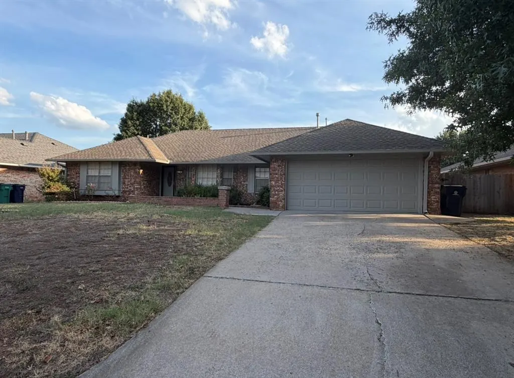 Front exterior — 8120 NW 101st Street, Oklahoma City, OK 73162