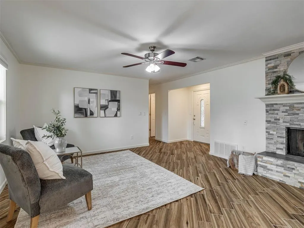 Photo 3 — 12317 Newgate Drive, Yukon, OK 73099