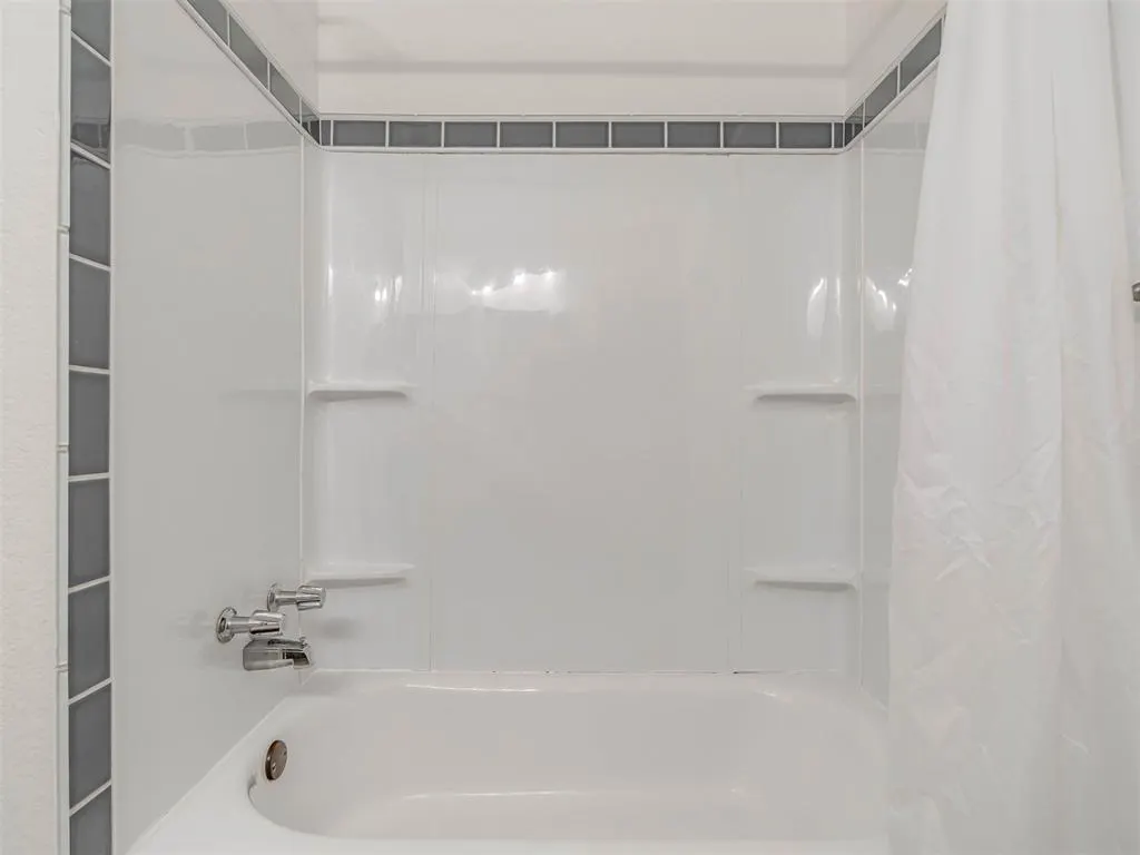 Photo 20 — 12317 Newgate Drive, Yukon, OK 73099