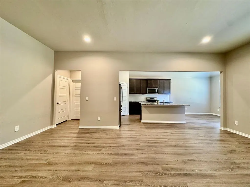 Photo 19 — 10901 SW 19th Street, Yukon, OK 73099