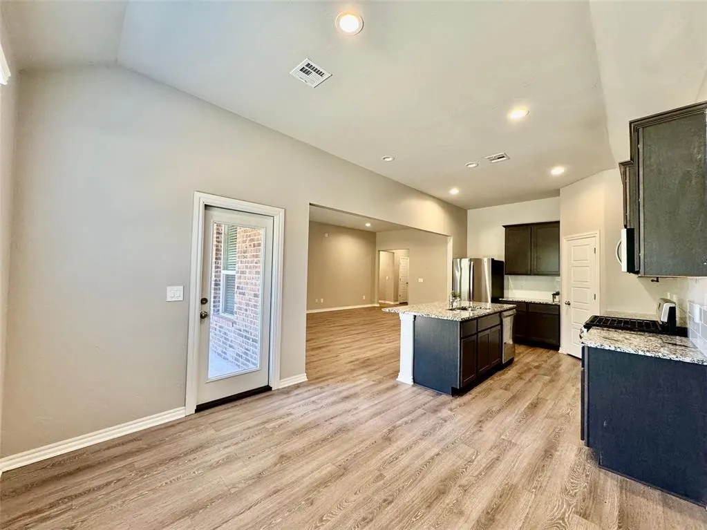Photo 21 — 10901 SW 19th Street, Yukon, OK 73099