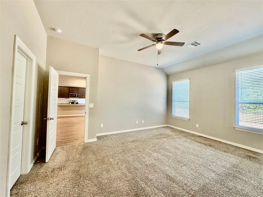 Photo 22 — 10901 SW 19th Street, Yukon, OK 73099