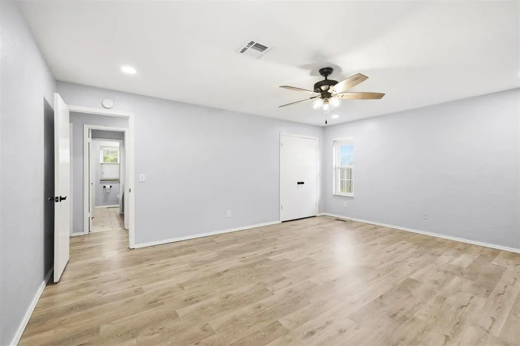 Photo 13 — 11817 W Edgemont Circle, Oklahoma City, OK 73162