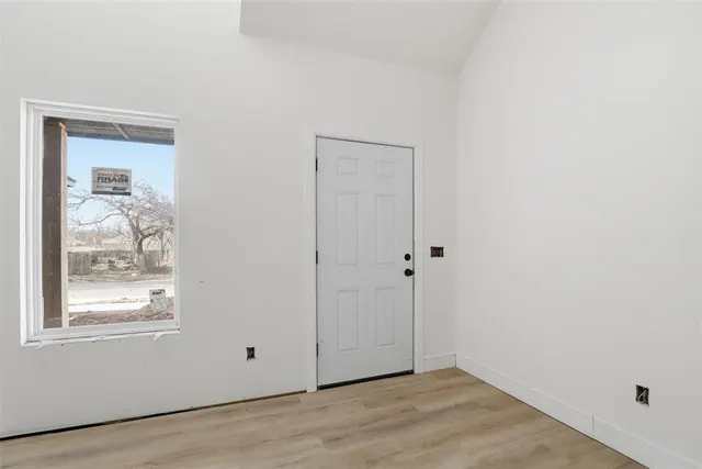 Photo 8 — 218 N Grand Avenue, El Reno, OK 73036