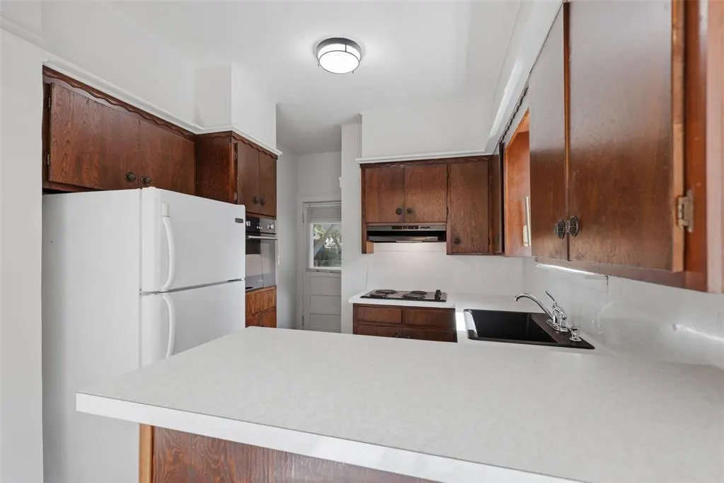 Photo 9 — 1443 NW 41st Street, Oklahoma City, OK 73118