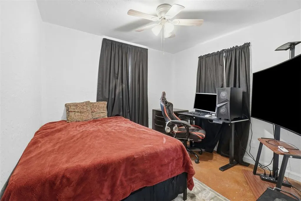 Photo 22 — 1310 Dalton Avenue, Elk City, OK 73644