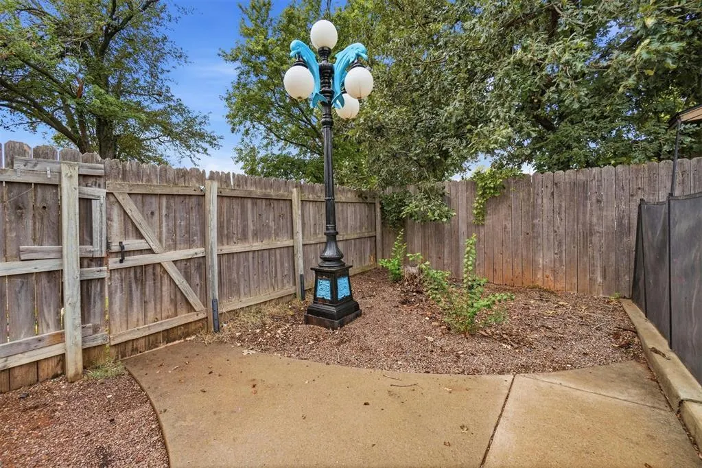 Photo 41 — 1310 Dalton Avenue, Elk City, OK 73644