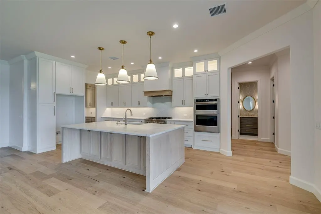 Photo 11 — 3009 Libby Lane, Edmond, OK 73012