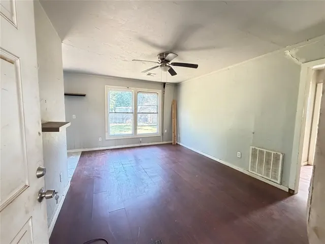 Photo 2 — 1405 NW 94th Street, Oklahoma City, OK 73114