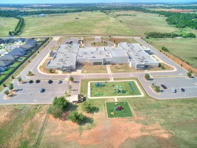 Photo 48 — 13316 Mesquite Trail, Yukon, OK 73099