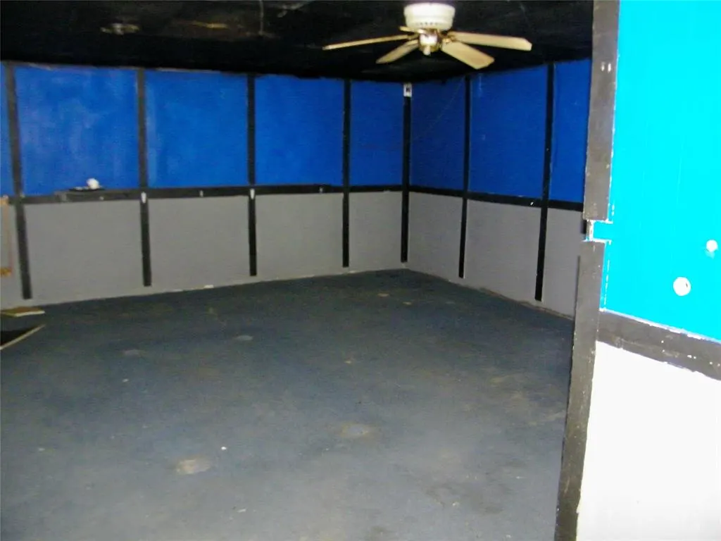 Photo 11 — 1201 SW Sheridan Avenue, Lawton, OK 73505