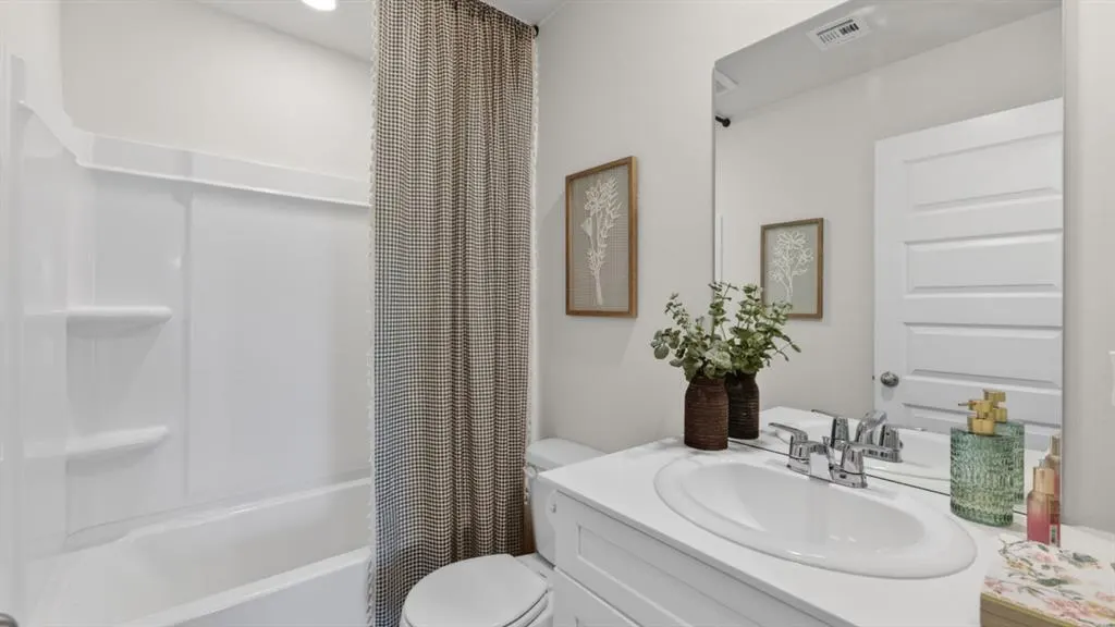 Photo 14 — 11516 SW 38th Street, Mustang, OK 73064