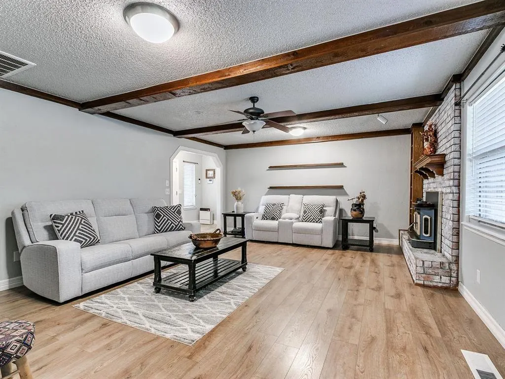 Photo 12 — 404 Ember Glow, Moore, OK 73160