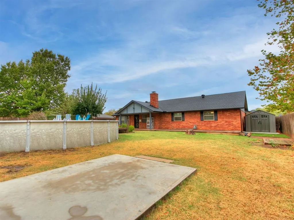 Photo 43 — 404 Ember Glow, Moore, OK 73160