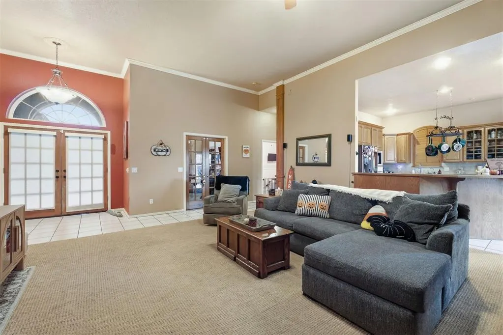 Photo 5 — 4 N Covey Street, Sayre, OK 73662