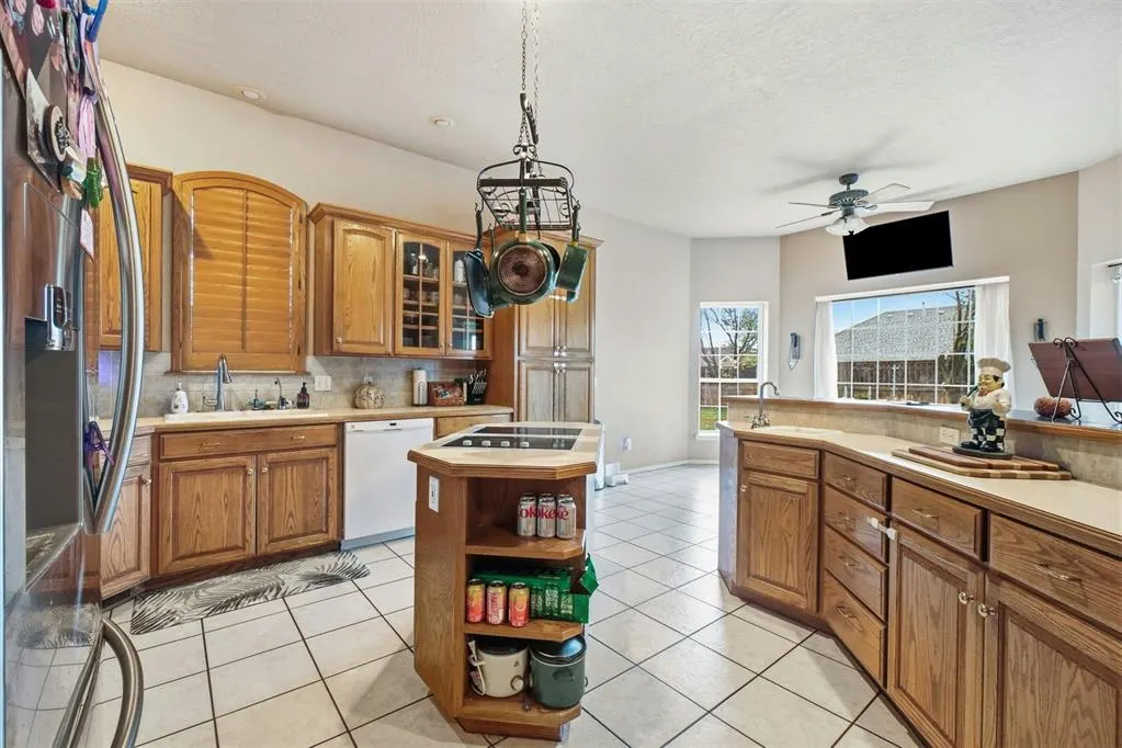 Photo 13 — 4 N Covey Street, Sayre, OK 73662