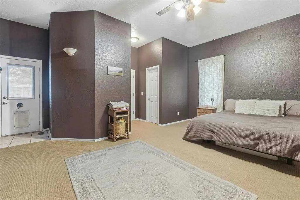 Photo 18 — 4 N Covey Street, Sayre, OK 73662
