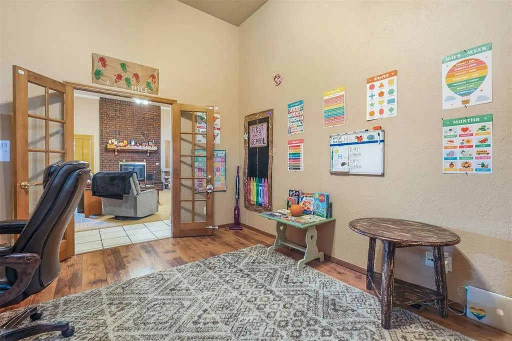 Photo 28 — 4 N Covey Street, Sayre, OK 73662
