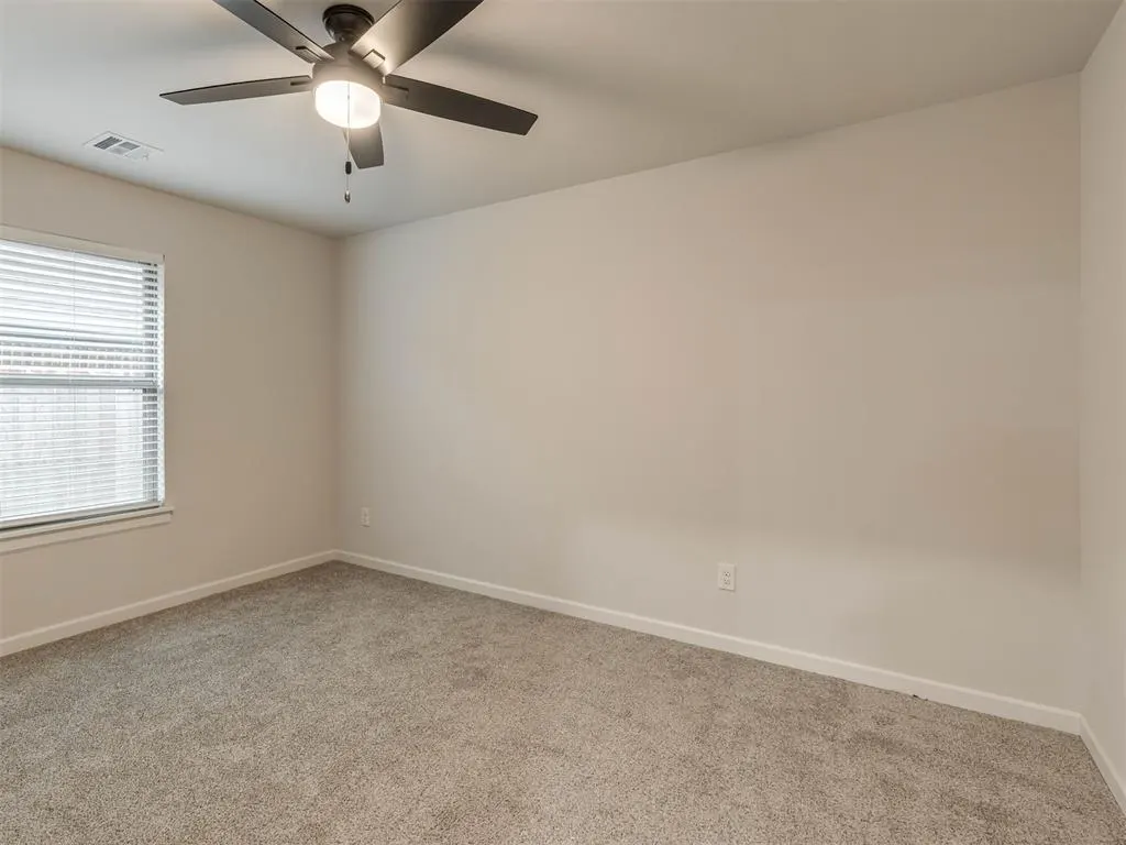 Photo 24 — 2424 Creekview Trail, Moore, OK 73160