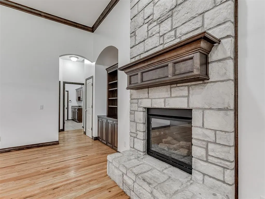 Photo 9 — 18501 El Greco Drive, Edmond, OK 73012