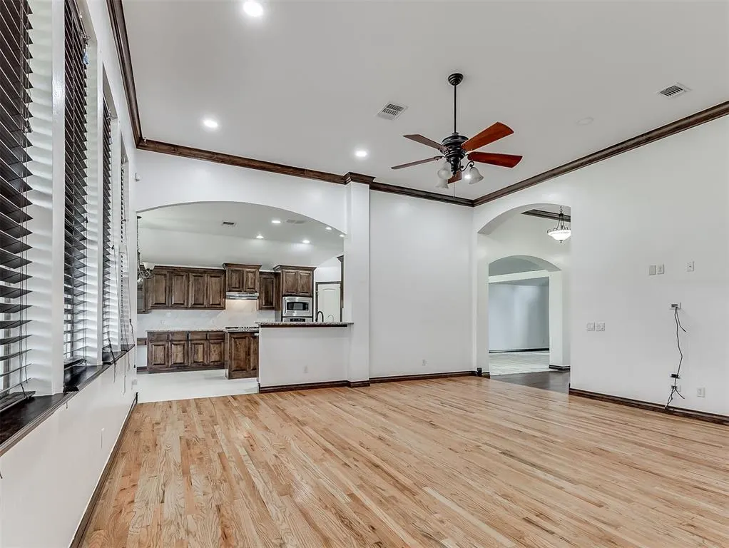 Photo 10 — 18501 El Greco Drive, Edmond, OK 73012