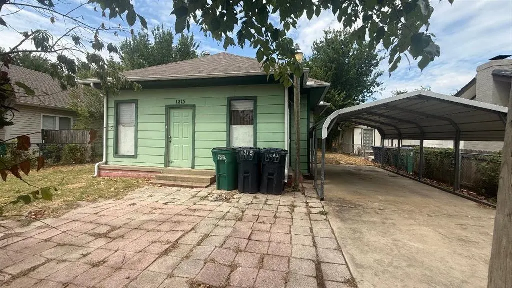 Front exterior — 1215 NW 31st Street, Oklahoma City, OK 73118