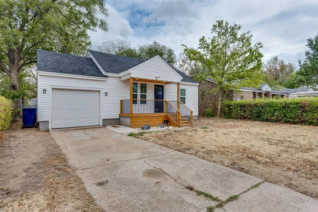 Photo 2 — 3208 S Goff Avenue, Oklahoma City, OK 73119