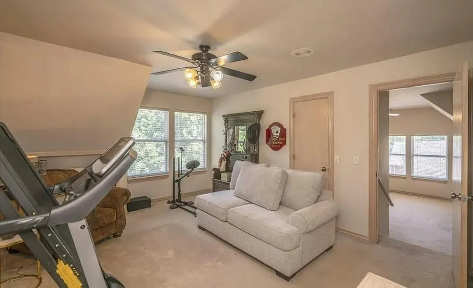 Photo 25 — 716 Fox Bend Trail, Edmond, OK 73034