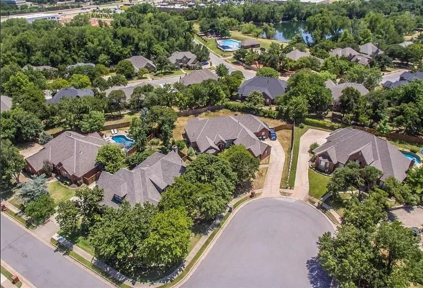 Photo 33 — 716 Fox Bend Trail, Edmond, OK 73034