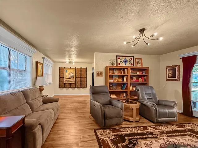 Photo 6 — 213 S 6th Street, Noble, OK 73068