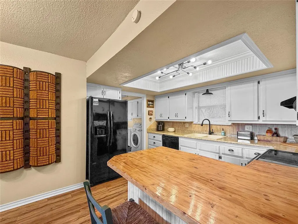Photo 9 — 213 S 6th Street, Noble, OK 73068