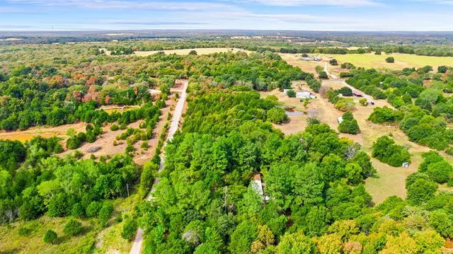 Photo 6 — 21152 Owens Drive, Luther, OK 73054
