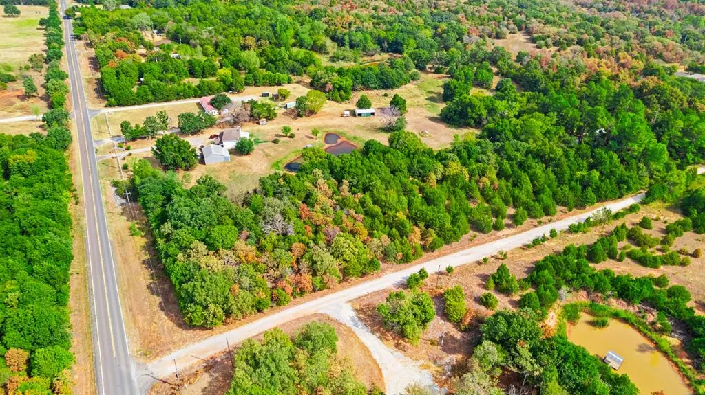 Photo 9 — 21152 Owens Drive, Luther, OK 73054