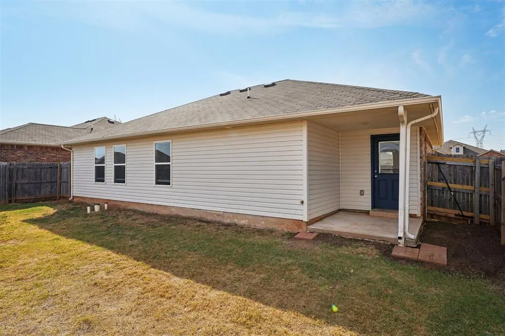 Photo 27 — 11105 NW 98th Street, Yukon, OK 73099