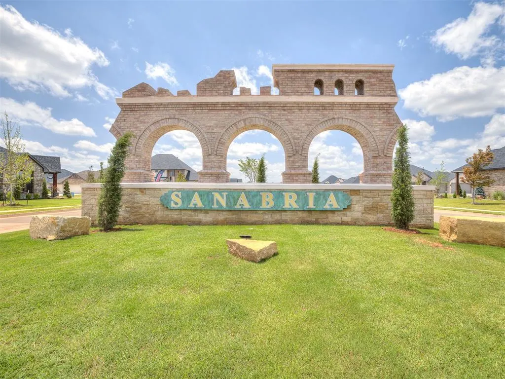 Photo 7 — 16037 Girona Lane, Oklahoma City, OK 73170