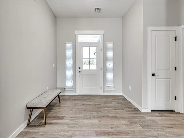 Photo 3 — 4529 Red Bird Road, Shawnee, OK 74804