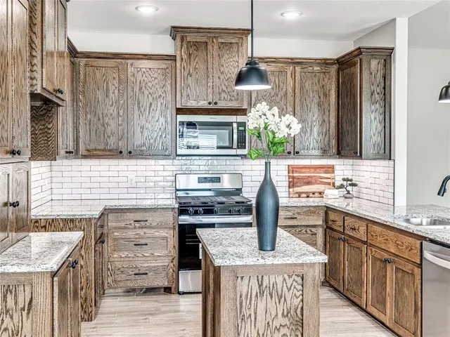 Photo 5 — 4529 Red Bird Road, Shawnee, OK 74804