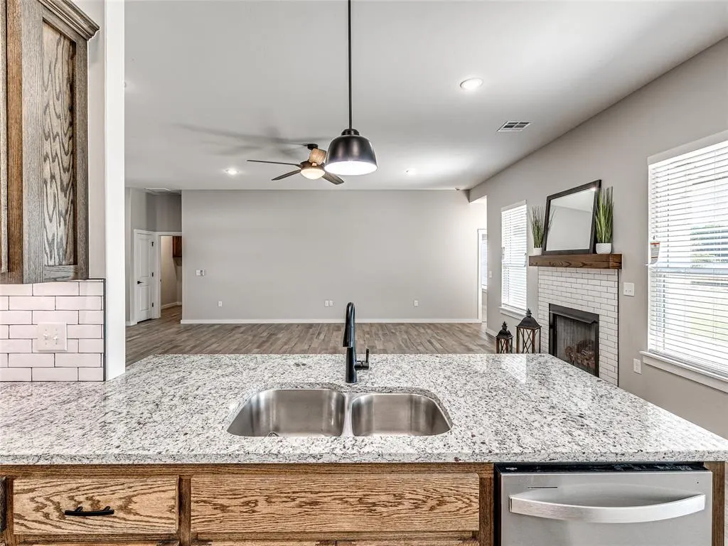 Photo 6 — 4529 Red Bird Road, Shawnee, OK 74804