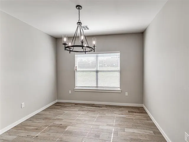 Photo 7 — 4529 Red Bird Road, Shawnee, OK 74804